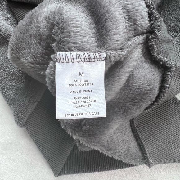 Pink Rose Grey Velour Cowl Neck Pullover Sweatshirt Size M - Picture 7 of 9